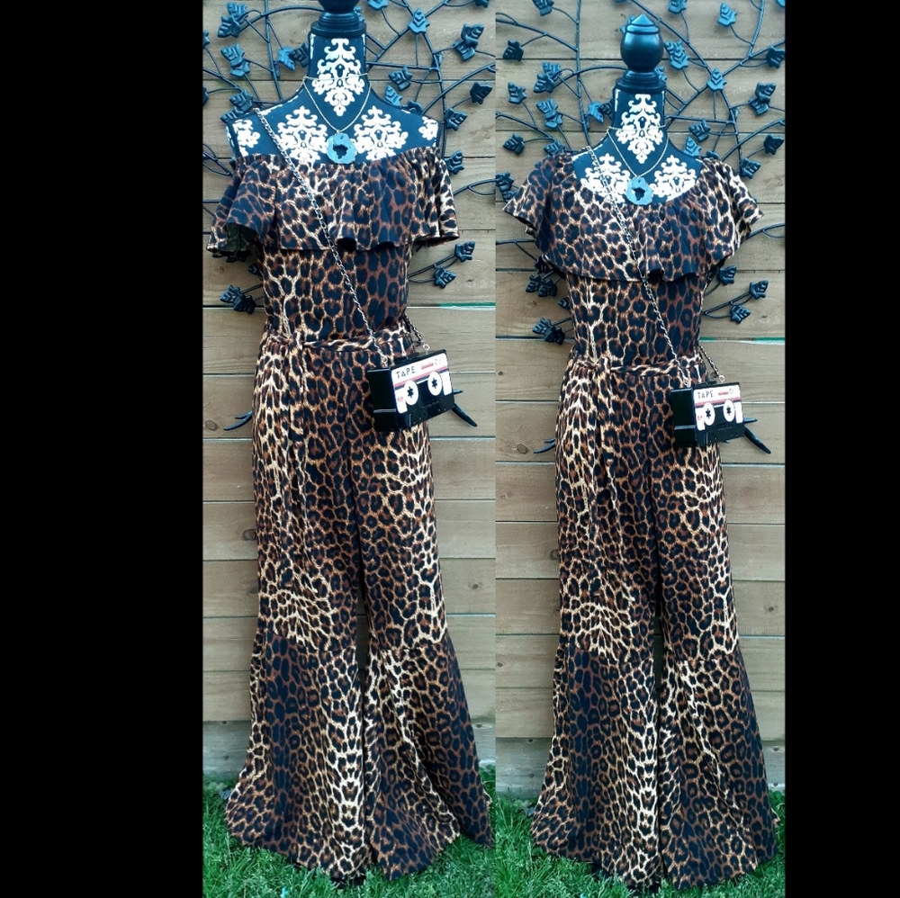 Leopard jumper